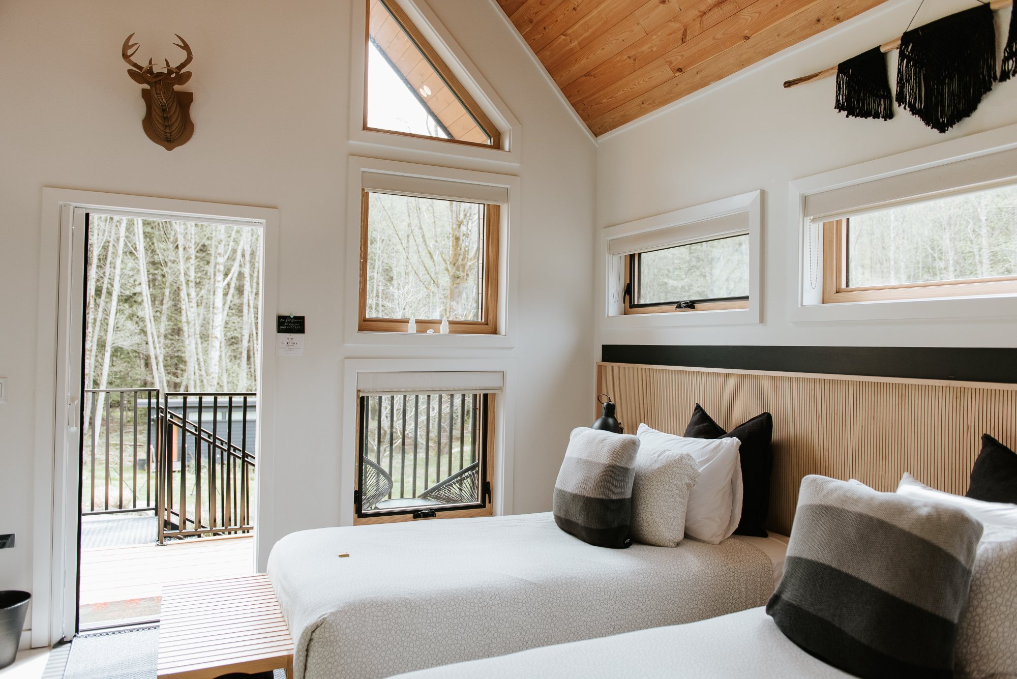 Nectar Deluxe Cottage shared interior