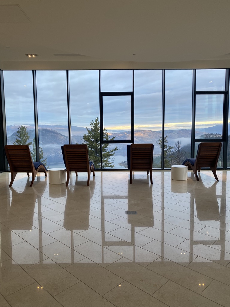 KurSpa panoramic lounge overlooking Okanagan Lake at Sparkling Hill